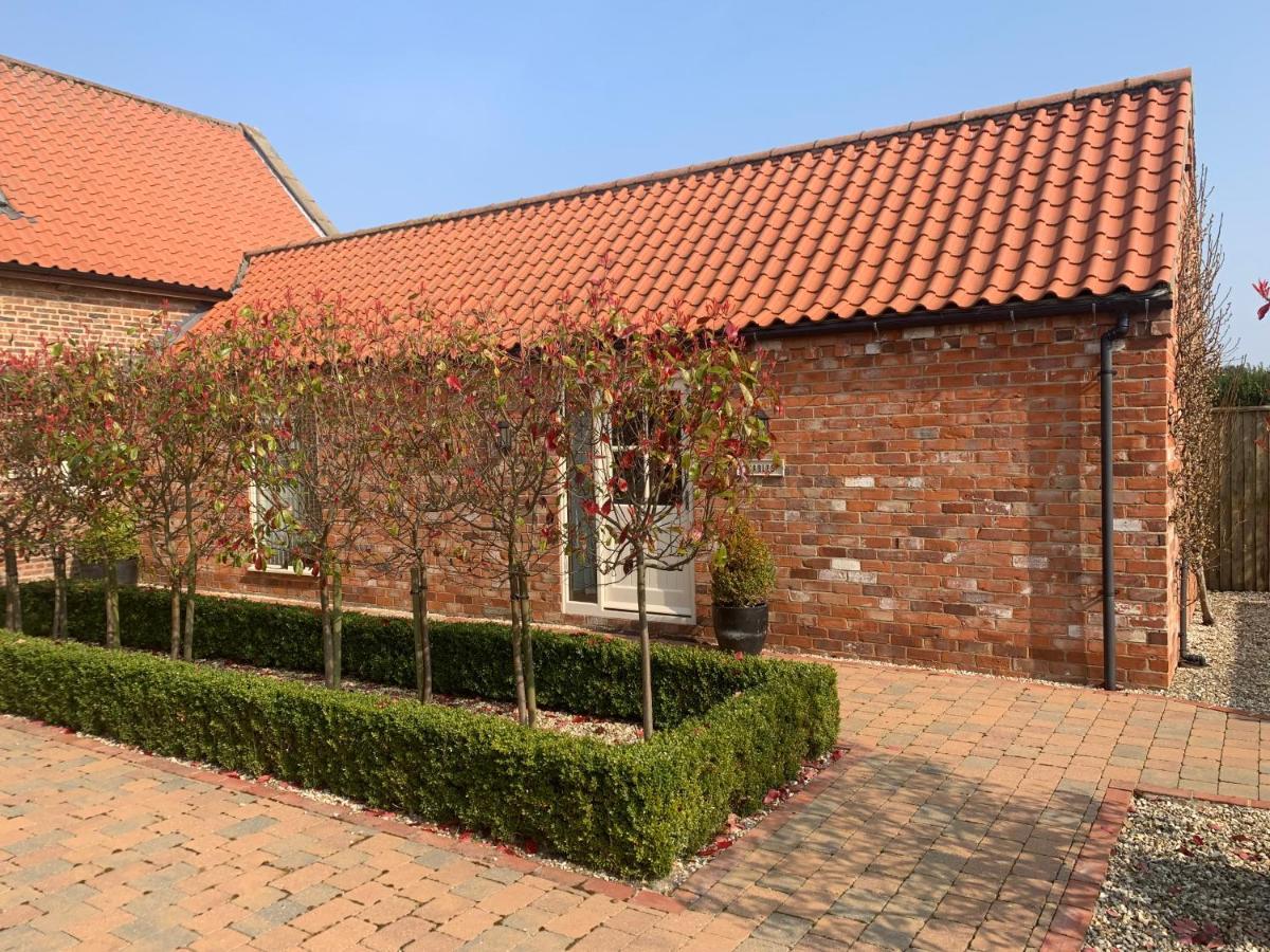Meals Farm Holiday Cottages - The Stables North Somercotes Eksteriør billede